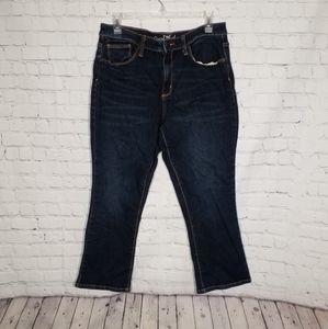 Universal thread capri